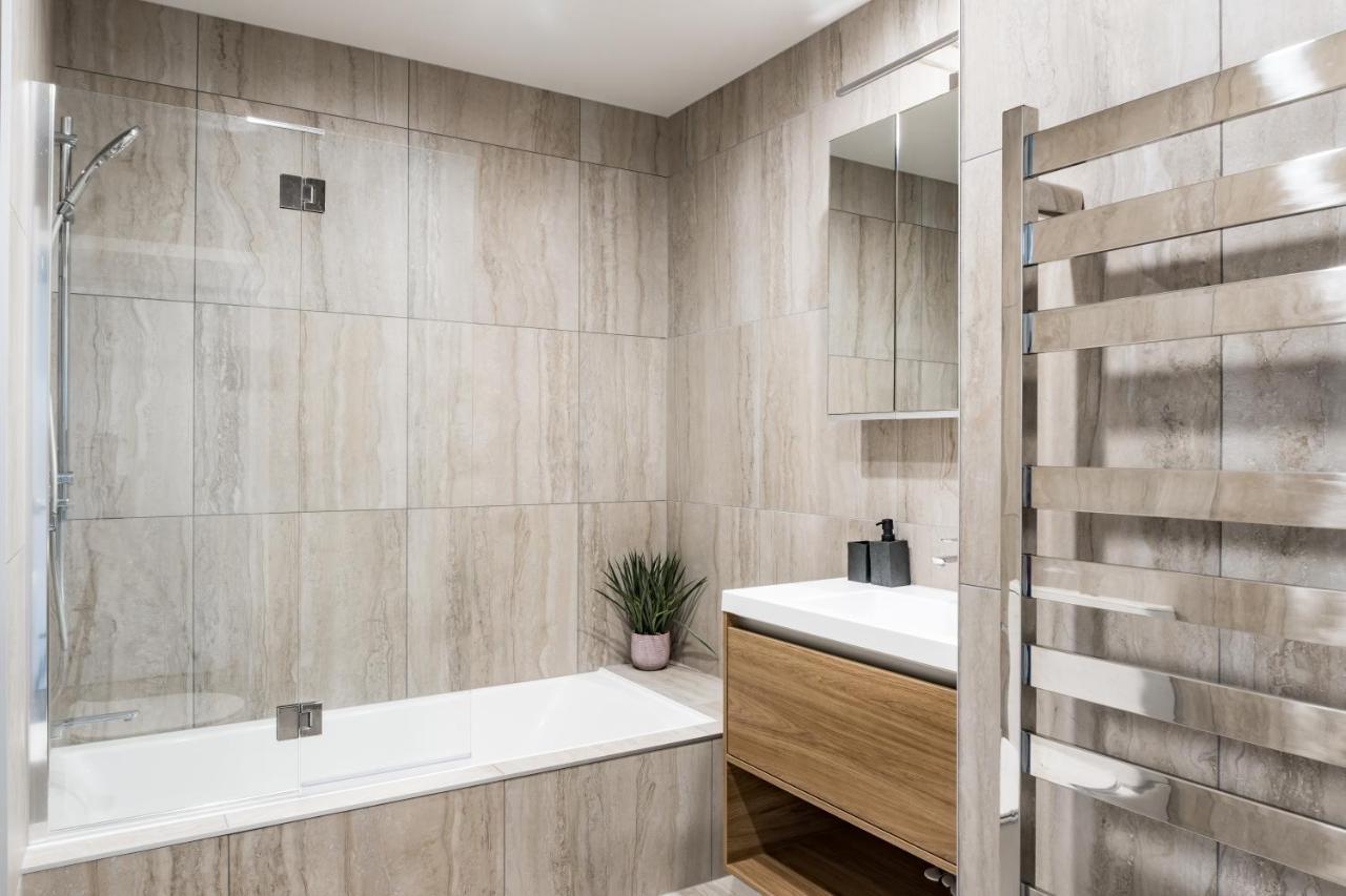 Okiwi Landing Appartement Raglan Buitenkant foto