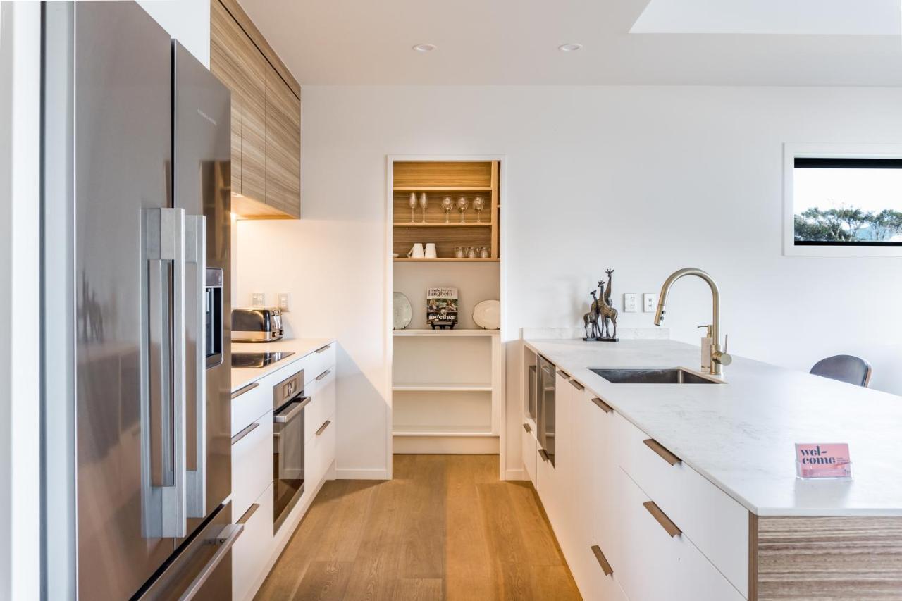 Okiwi Landing Appartement Raglan Buitenkant foto