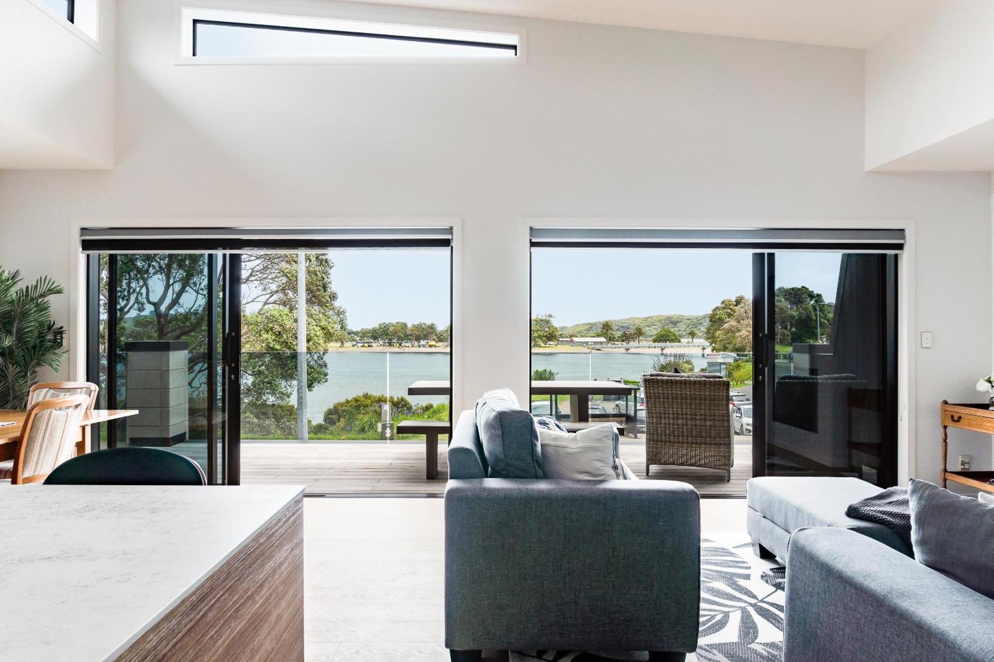 Okiwi Landing Appartement Raglan Buitenkant foto